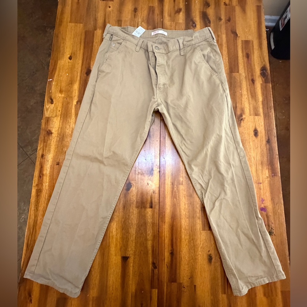 Levi Strauss Signature Men's Khaki Chinos size 38x30